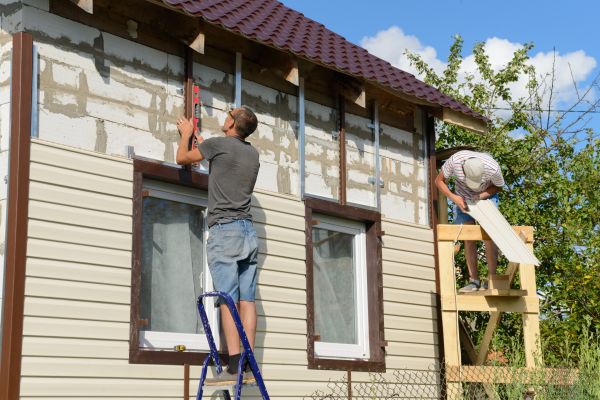 Cost of Handyman Siding Repair in San Marcos