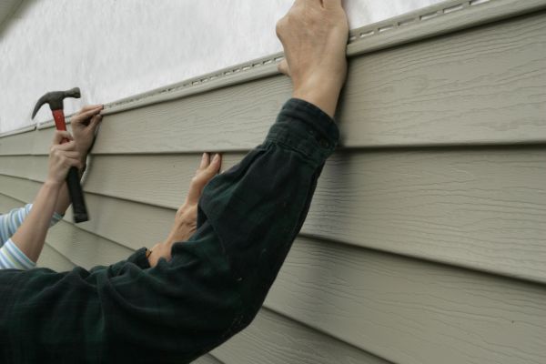 Insulated Siding Installation in San Marcos