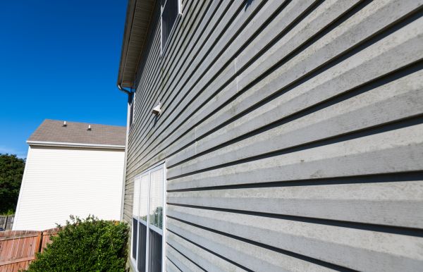 Cost of Vinyl Siding Panel Replacement in San Marcos